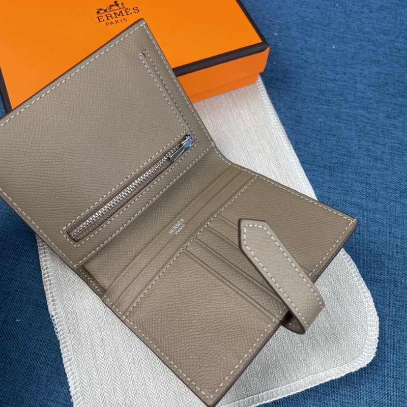 Hermes Wallets & Purse